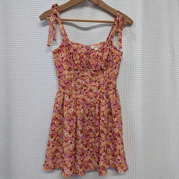 Felicia Mini Dress For Love And Lemons - Picture 2 of 6